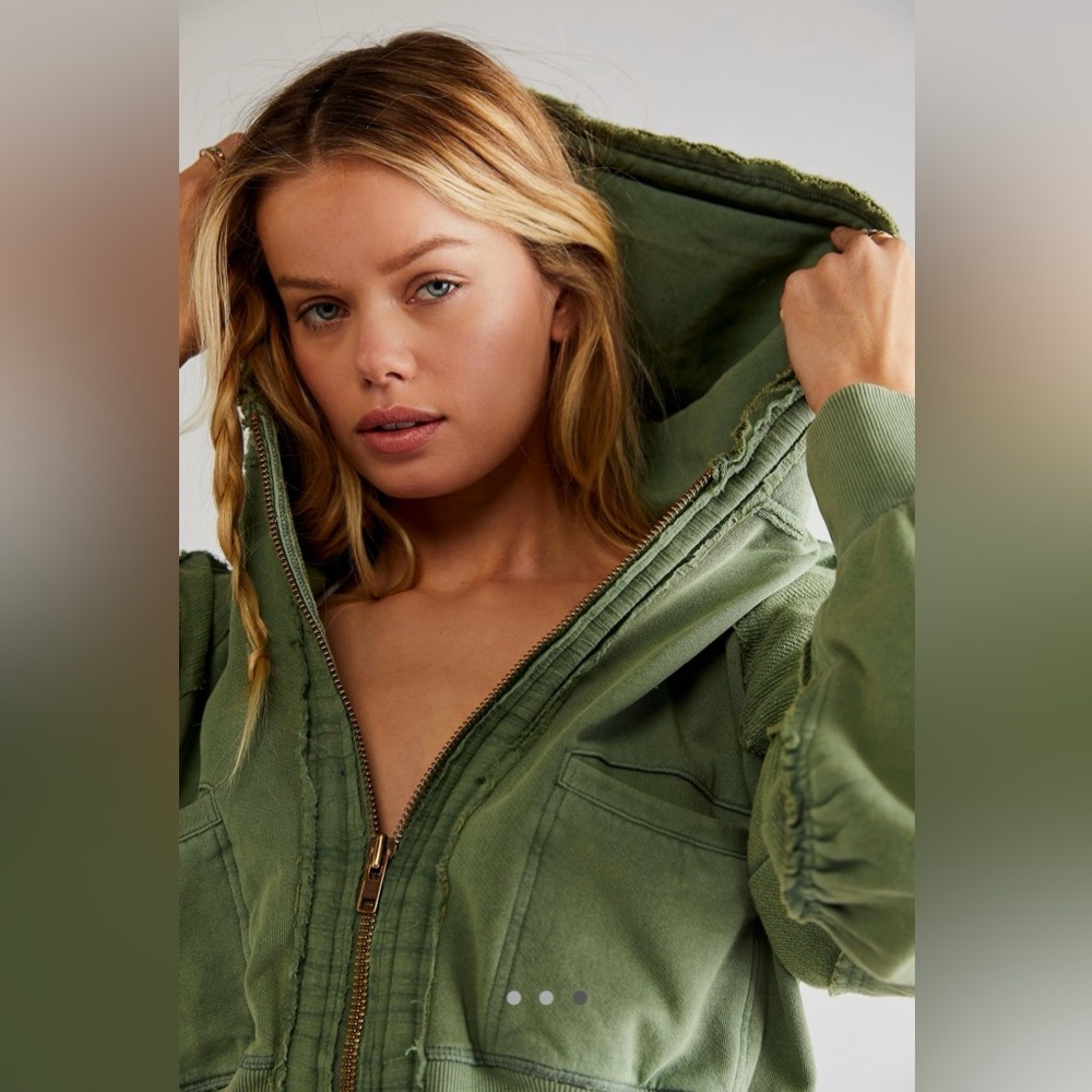 NWT, We The Free Townes Cardi in Green Bay - Picture 10 of 10